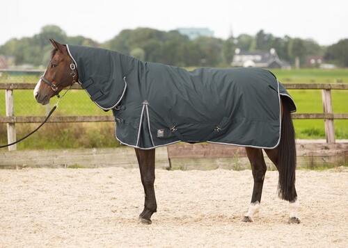 Harry's Horse Outdoordecke mit Hals Thor 200