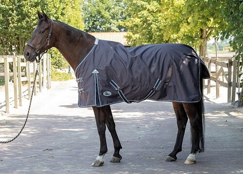 Harry's Horse Regendecke Thor 0grs