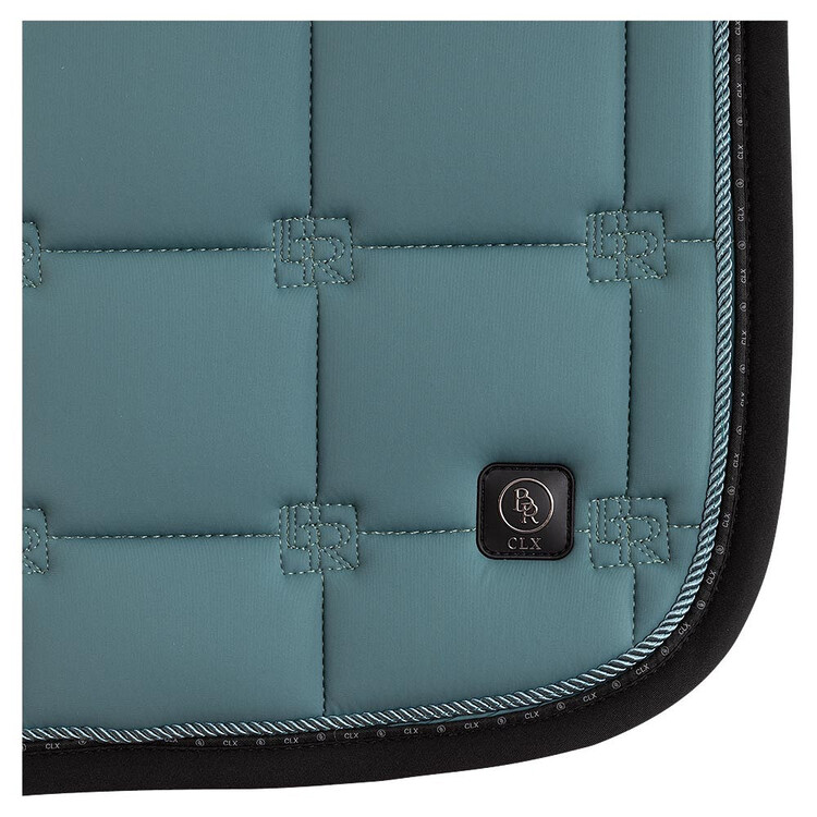 BR CLX Zadeldek Jumping