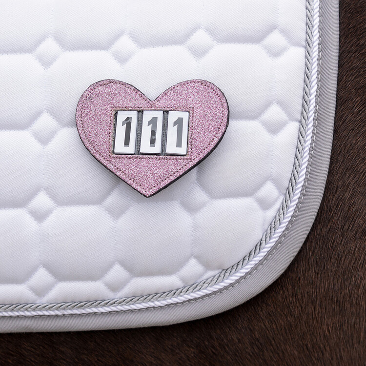 QHP Nummerhouder Heart