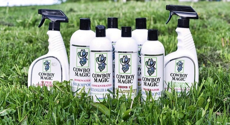Cowboy Magic Shine in YellowOut Shamp 473ml